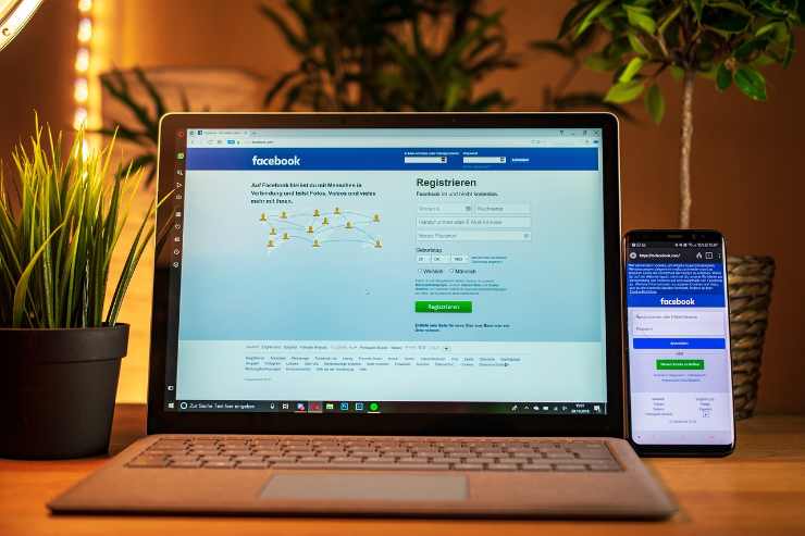 Account Facebook