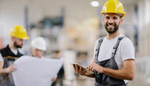 Lavoratori in fabbrica