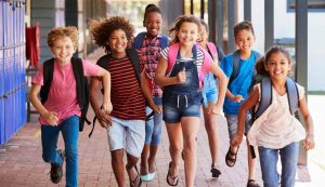 bimbi fuori scuola chiusa