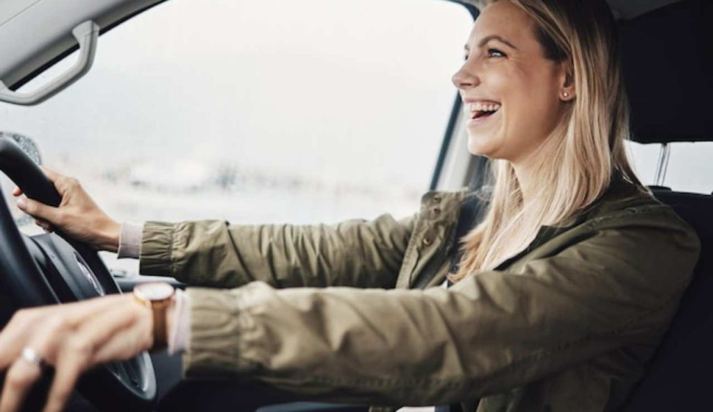 Donna al volante