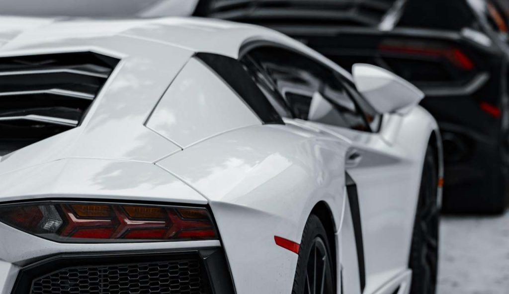 Auto sportive (Pixabay foto) - www.managementcue.it