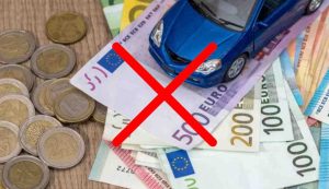 Bollo auto e risparmio (Depositphotos foto) - www.managementcue.it