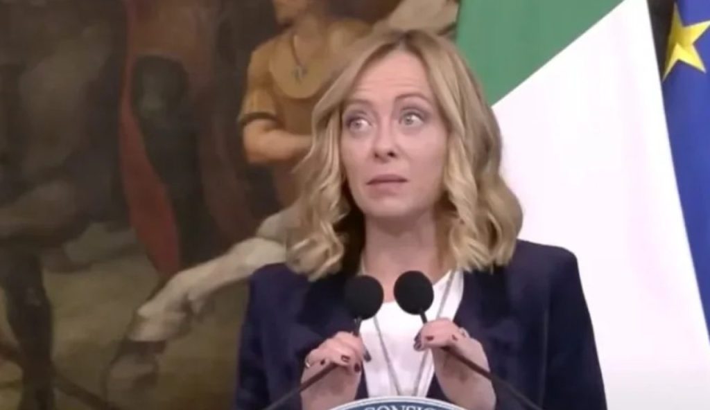 Giorgia Meloni al Ministero (screenshot Giorgia Meloni News-YouTube) – www.managementcue.it