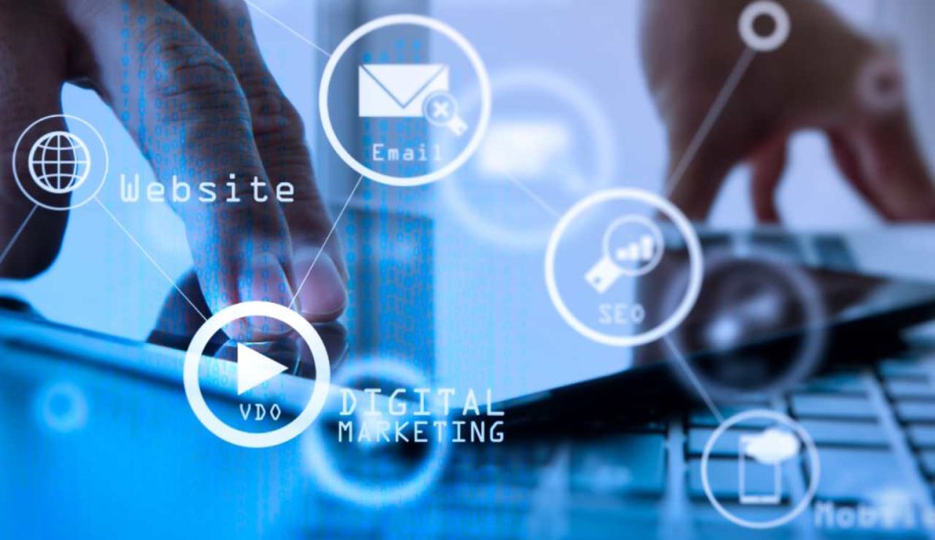 Illustrazione del lavoro digitale (Canva FOTO) - managementcue.it