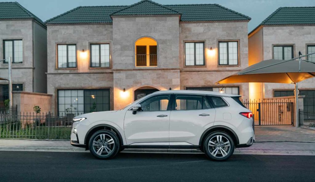 SUV di lusso 2025: i migliori in commercio con specifiche