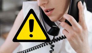 Pericolo donna telefono