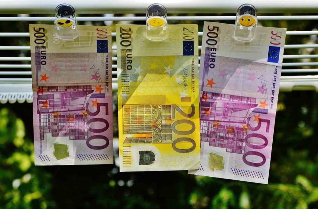 Cessione del quinto: scopriamo perché è uno strumento utile per lavoratori e pensionati
