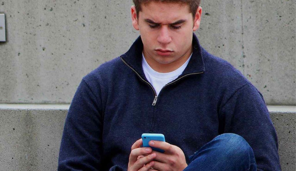 Ragazzo smartphone