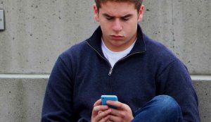 Ragazzo smartphone