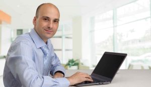 Uomo al lavoro