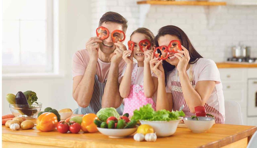 Famiglia a tavola