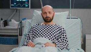 Uomo ospedale