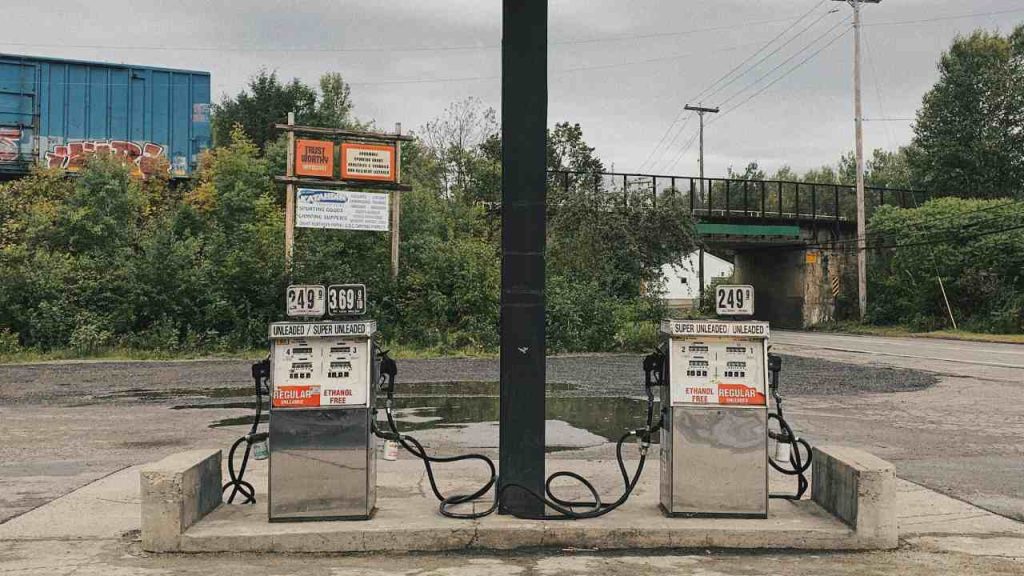 Stazione benzina