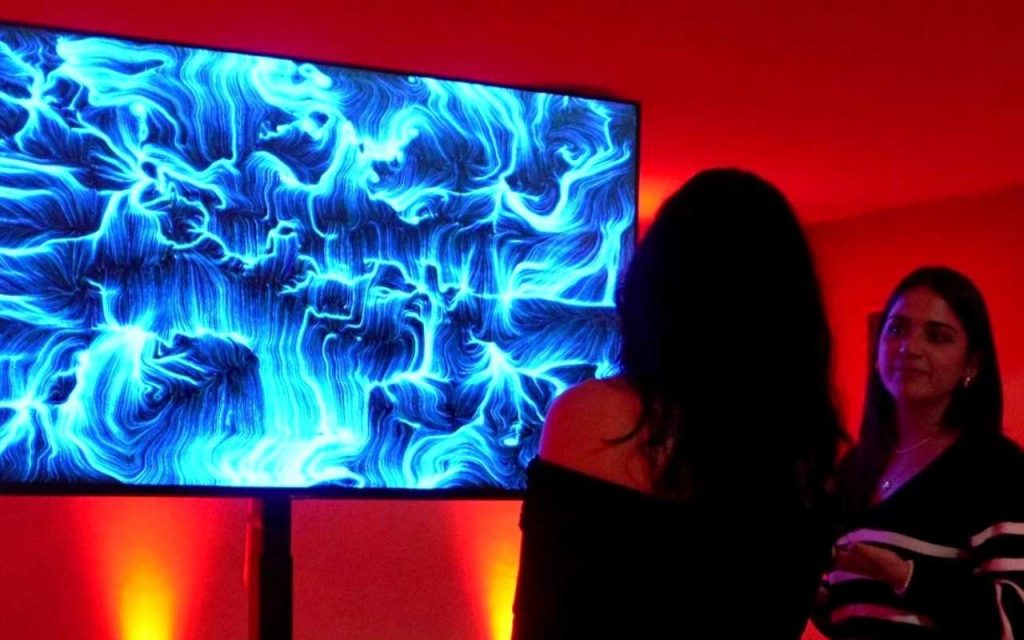 Sessant’anni di innovazione e umanità: BrainArt al fianco di Vulcaflex per “Under My Skin”