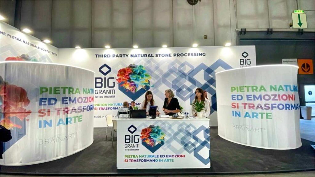 Quando la pietra prende vita: l’esperienza emotiva di BIG Graniti e BrainArt a Marmomac 2025