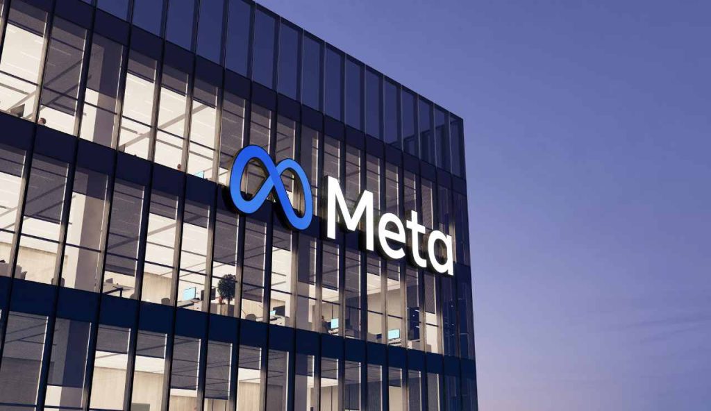 Meta taglia il 10% del personale per finanziare la corsa all’IA: 8.000 uscite a maggio e altri 6.000 posti congelati
